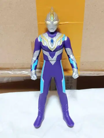 울트라맨 트리거 스카이 타입 14cm 소프트 비닐 피규어 절판 131