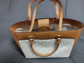 MICHAEL KORS 숄더백 브라운/화이트