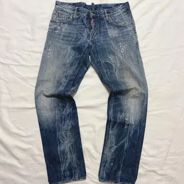 컨디션 최상 DSQUARED2 48 페인트 가공 데님