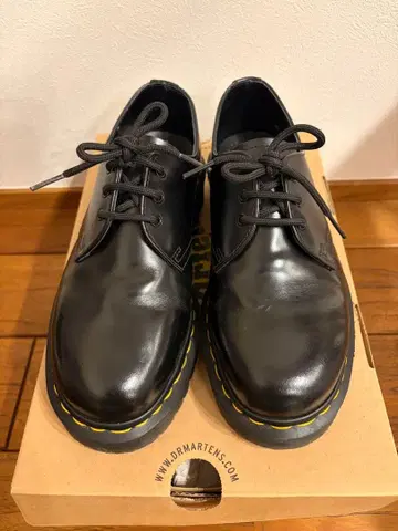 닥터마틴 1461 3홀 슈즈 UK5 (24cm 상당) 블랙