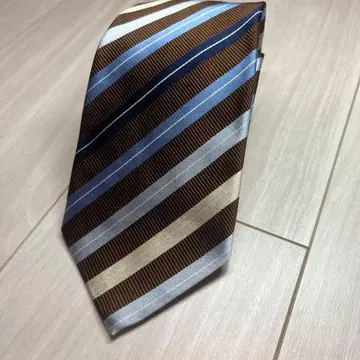 에르메네질도 제냐 실크 넥타이 스트라이프