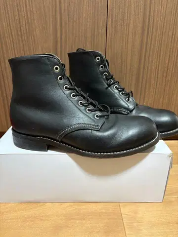 Ships Made In USA size us 8.5D