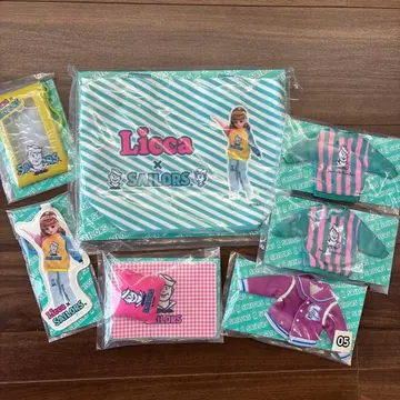 리카 x 세일러즈 7점 세트