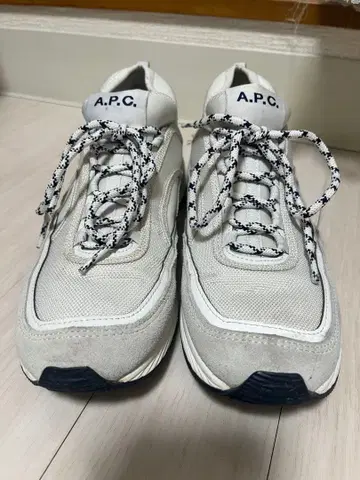 A.P.C. 스니커즈 화이트/그레이