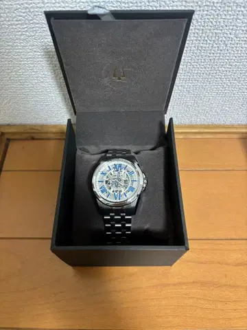 브로바 자동 와인딩 손목시계 화이트/블루