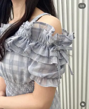 택 포함 미사용 셔링 원피스 체크 프릴 오프숄더 아이스 그레이