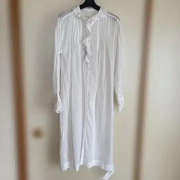 빔즈 보이 프릴 원피스 화이트