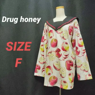 드래그 허니 독밀 사과 패턴 세일러 카라 티셔츠 화이트 병약 지뢰계