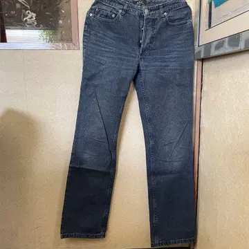 A.P.C. 다크 블루 데님 스트레이트