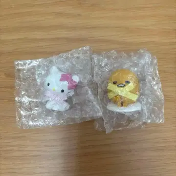챠미 키티 구데타마 핀즈