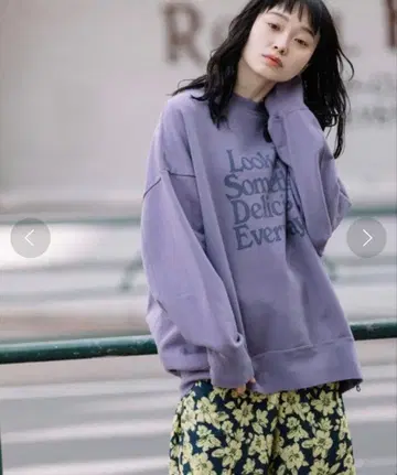 뮤닉 퍼플 오버 사이즈 맨투맨