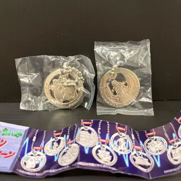 [ 당시 물건 레트로 ] 포켓몬 피피 리자몽 메달 키링