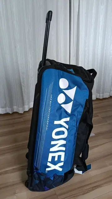 YONEX 테니스 라켓백 캐스터 부착 배드민턴