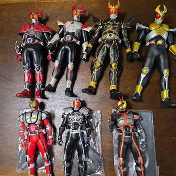 가면라이더 빅 소프트 비닐 7체 세트 아기토 쿠우가 555