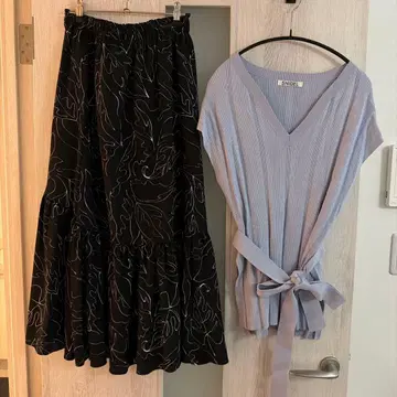 SNIDEL 스커트 셋업 블랙 스카이블루