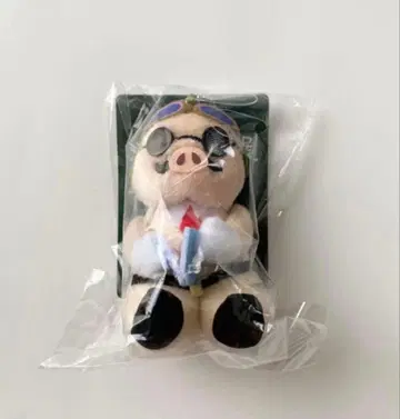 지브리 지브리 입체조형물전 붉은 돼지 키링 독서하는 포르코 새상품