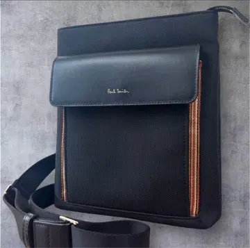 미사용 Paul Smith 블랙 숄더백