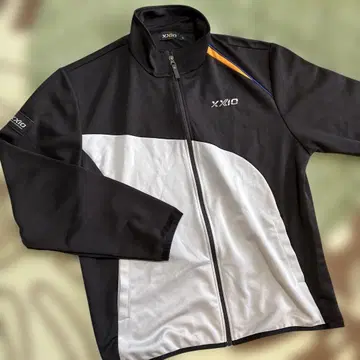 젝시오 XXIO 풀 집업 저지 블랙/실버 사이즈 3L