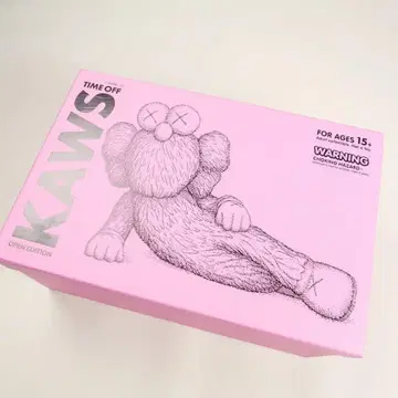 오늘 한정 가격 인하 KAWS TIME OFF 피규어 핑크