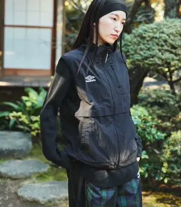 UMBRO x FREAK'S STORE 나일론 베스트 프리 새상품급