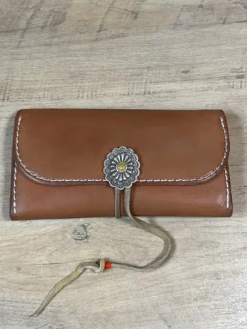 고로즈 3단 폴더형 장지갑 안장