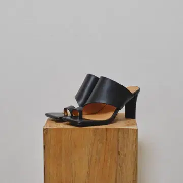 todayful square leather sandal