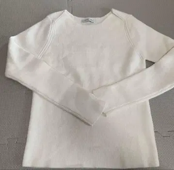 CAPRICIEUX LE'MAGE 카프리슈 레마쥬 리브 니트 화이트 프리