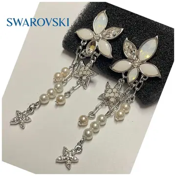 SWAROVSKI 스와로브스키 귀찌
