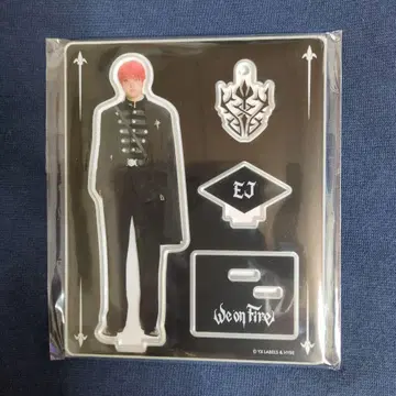 앤팀 위주 아크릴 스탠드 We on Fire