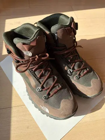 THE NORTH FACE 등산화 US 8.5