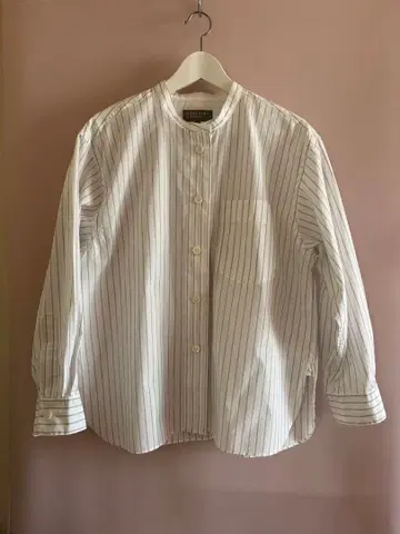 MARGARET HOWELL 화이트 스트라이프 긴팔 셔츠