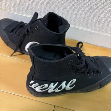 Converse 블랙 하이컷 스니커즈