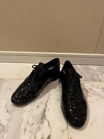 Repetto 레페토 에나멜 레이스업 슈즈 37