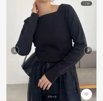 CAPRICIEUX LE'MAGE 스퀘어넥 T 블랙