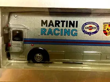 포르쉐 마티니 레이싱 트럭 포르쉐