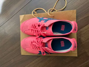 오니츠카타이거 핑크