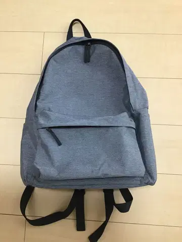 무인양품 어깨 부담을 줄이는 백팩 그레이