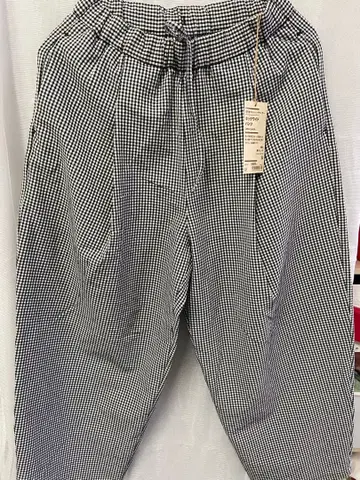 [미사용 새상품] 무인양품 바람 통하는 스트레치 사커 턱 와이드 팬츠 S