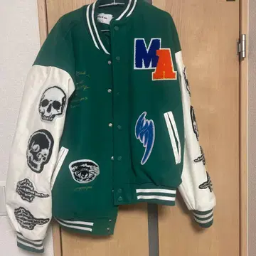 스컬 자수 그린 컬러 바시티 자켓