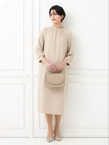 [AIMER] [새상품급] 포멀 원피스 베이지 M