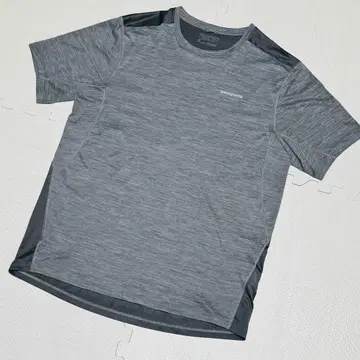 파타고니아 캐플린 그레이 반팔 M 사이즈