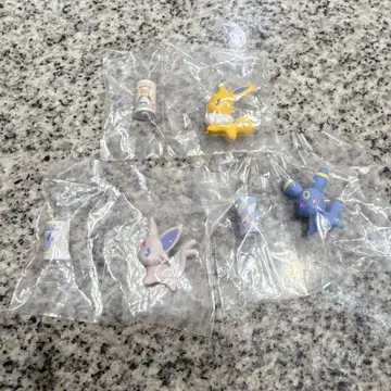 가챠가챠 믹스오레 이브이 에브이 블래키