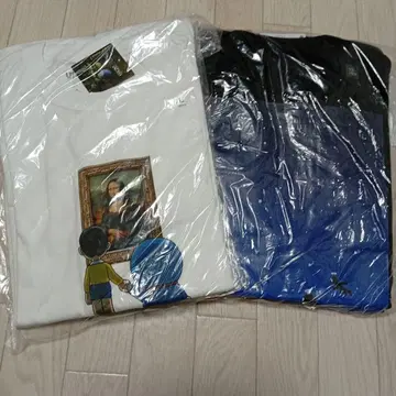 새상품 유니클로 도라에몽 모나리자 루브르 박물관 XL
