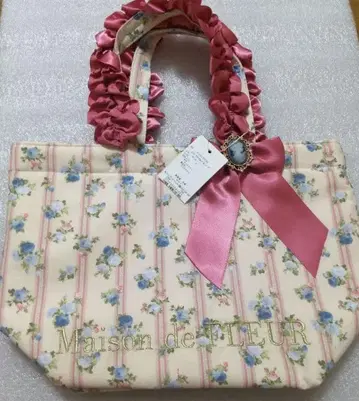 택 포함 미사용 새상품 메종 드 플뢰르 백