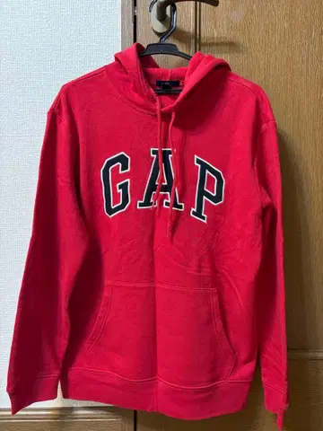 GAP 레드 후드 부착 후드티