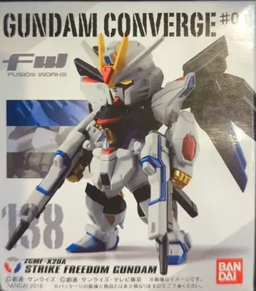 반다이 FW GUNDAM CONVERGE #04 스트라이크 프리덤 건담