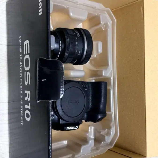 캐논 EOS R10 18-45mm 렌즈 키트