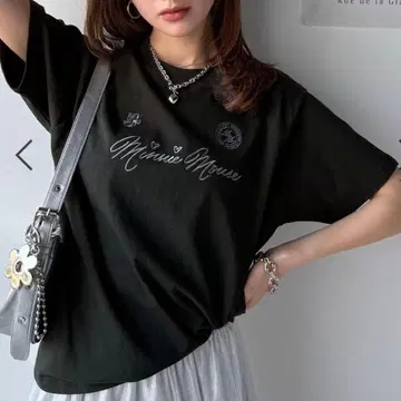 클래식 엘프 * 디즈니 사인풍 자수 T셔츠 ( 미니 블랙 M )