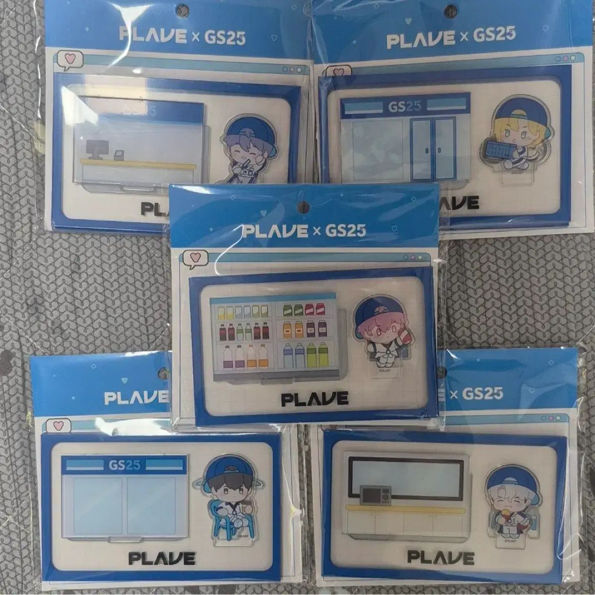 GS25 PLAVE Collaboration Acrylic Diorama on Bunjang Global Site.
