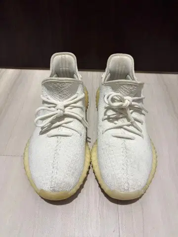 Yeezy 350 V2 화이트